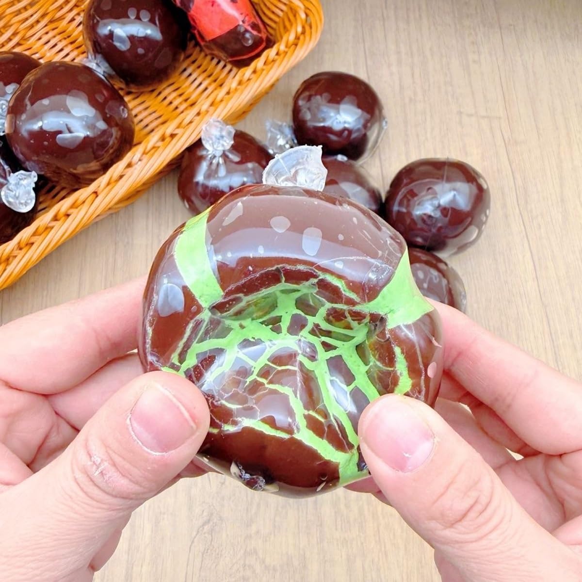 Crunchy Wax Squishy Stress Ball – ASMR Cracking Sensory Toy for Stress Relief & Anxiety Relief (4PCS)